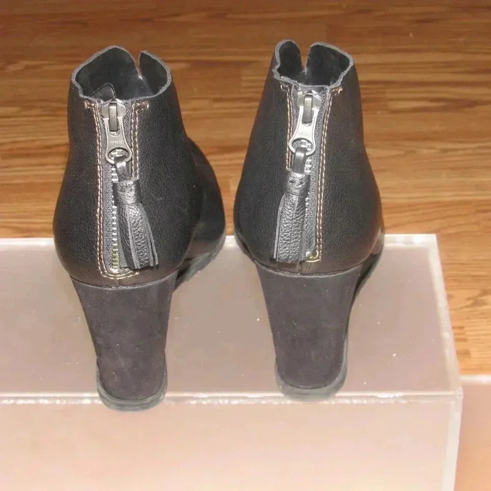 KORKS Haldor Wedge Platform Ankle Black Leather Booties Size 9.5M